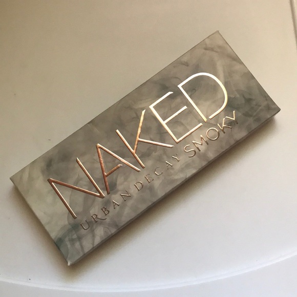 Urban Decay Naked Smoky Eye Pallet - Picture 2 of 2
